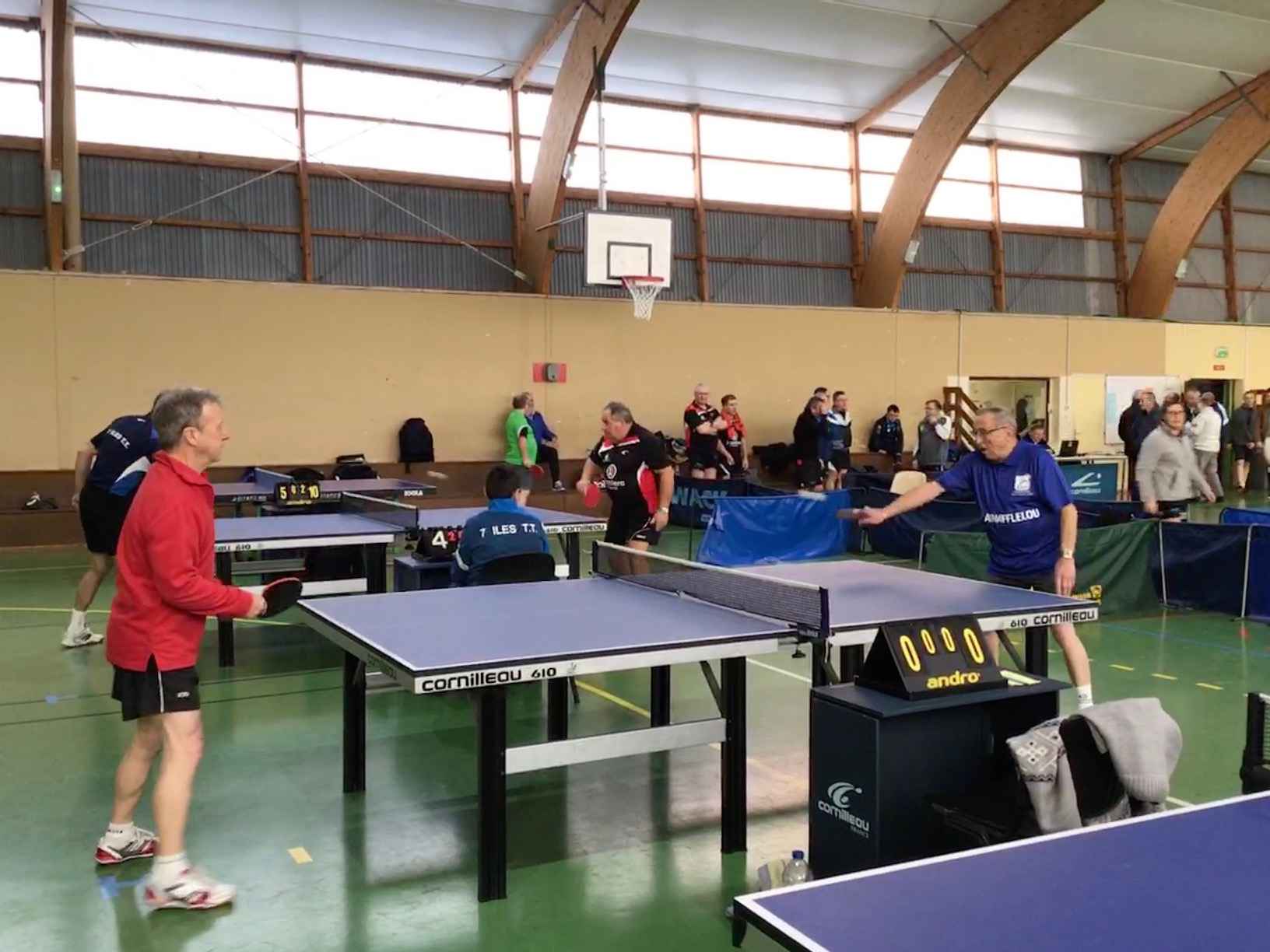 Les joueurs du TTLPL au championnat départemental vétérans des Côtes d'Armor