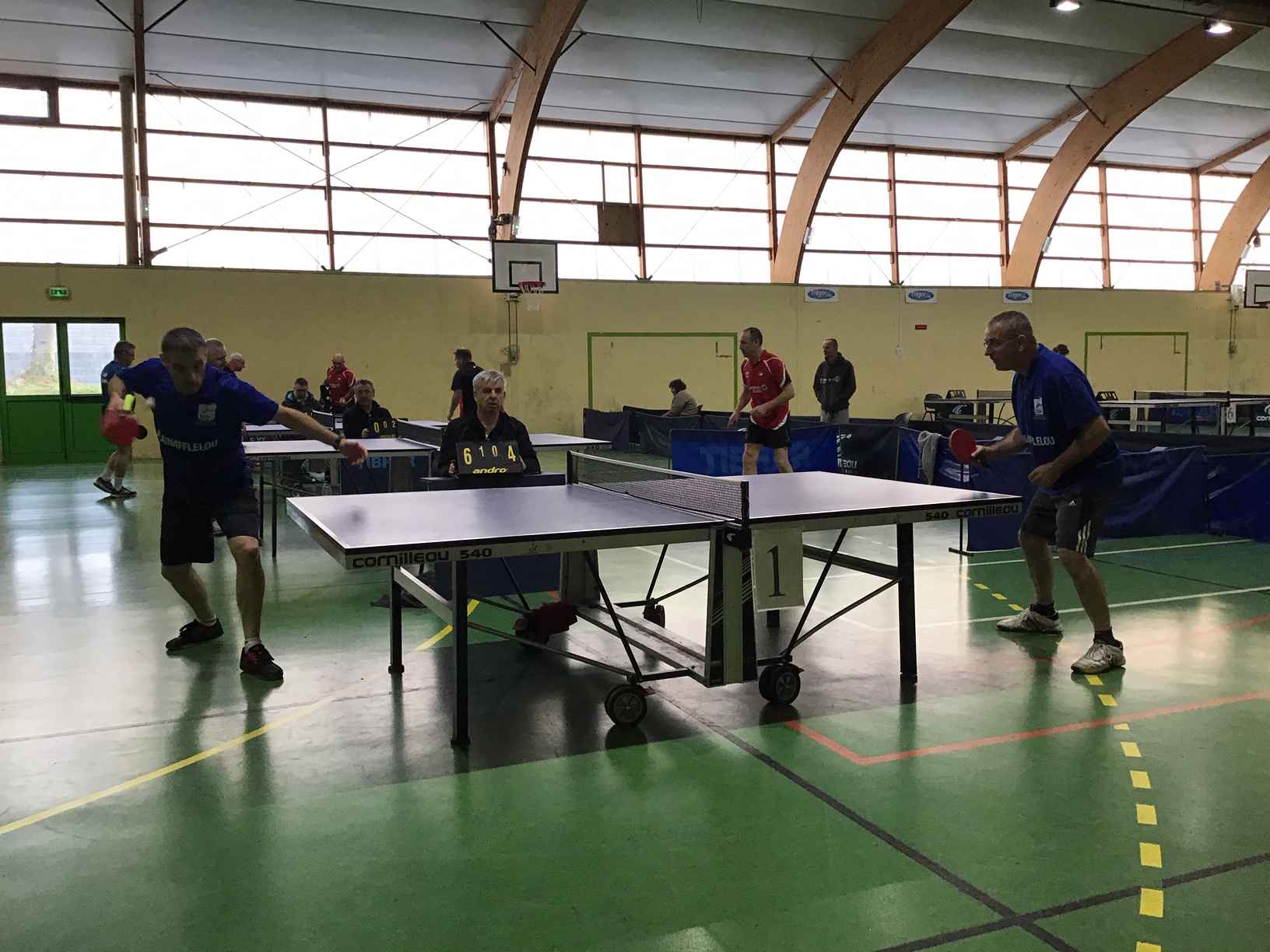 Les joueurs du TTLPL au championnat départemental vétérans des Côtes d'Armor