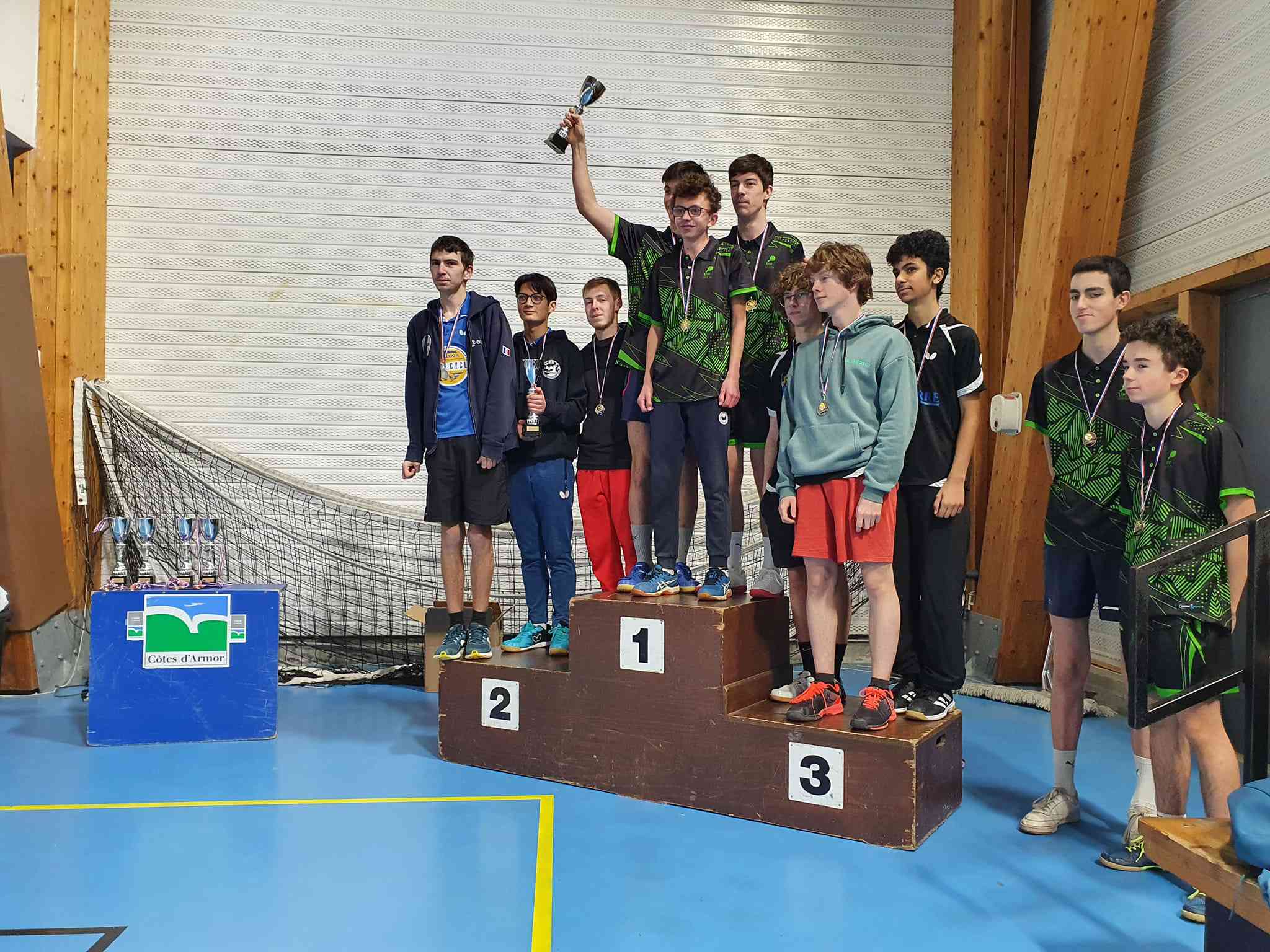 Les juniors du TTLPL sur le podium des interclubs départementaux