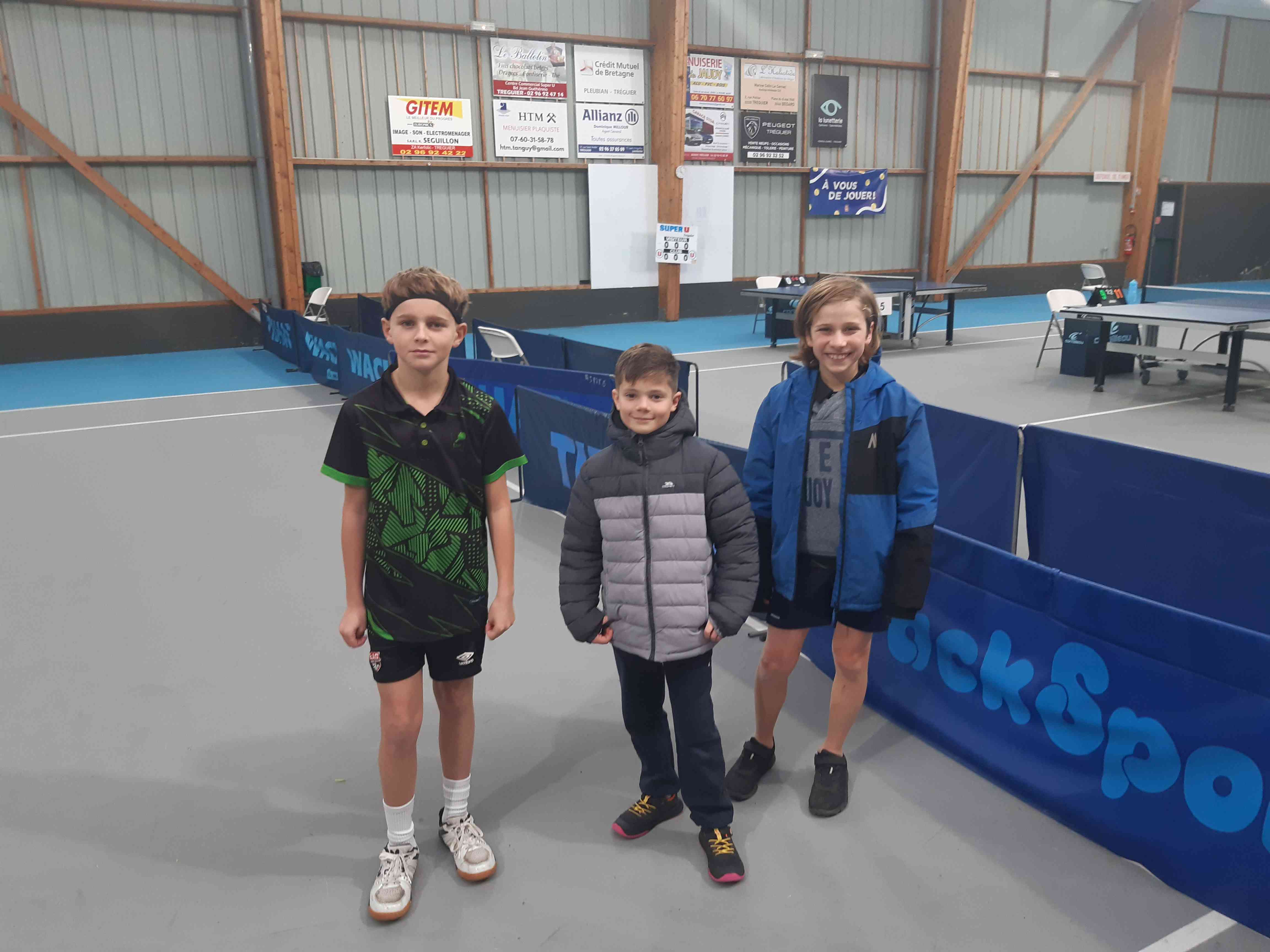 Les benjamins du TTLPL lors du tour 2 du critérium fédéral régional Les benjamins du TTLPL lors du tour 2 du critérium fédéral régional